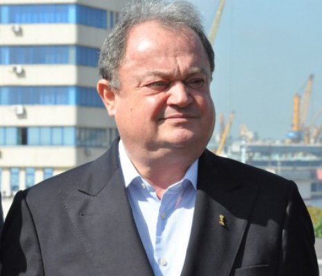 Blaga: Neinvitarea lui Băsescu la aniversarea Senatului, o decizie greşită